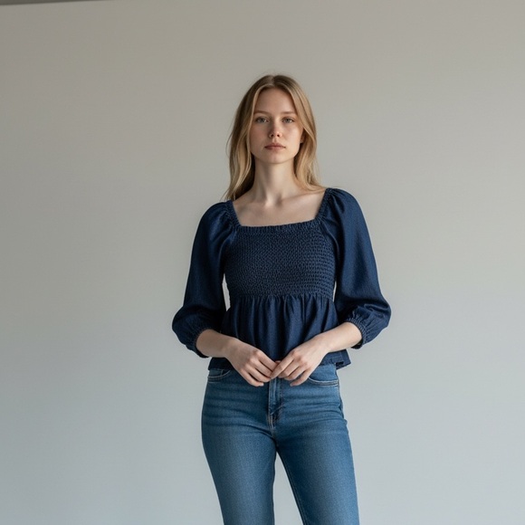 J. Crew Tops - J. Crew puffed sleeve smocked denim top. Size XL GUC